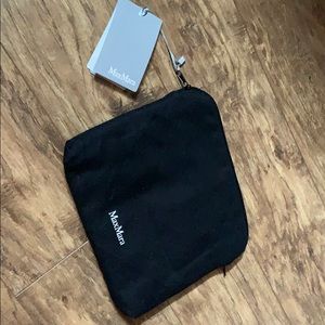 MaxMara piccolo accessori zip up bag